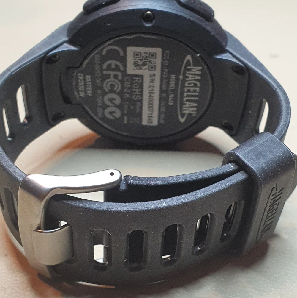 10/$20 Magellan Echo Unisex Fitness Watch
